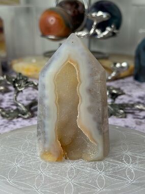 Druzy Agate Tower - DAT50